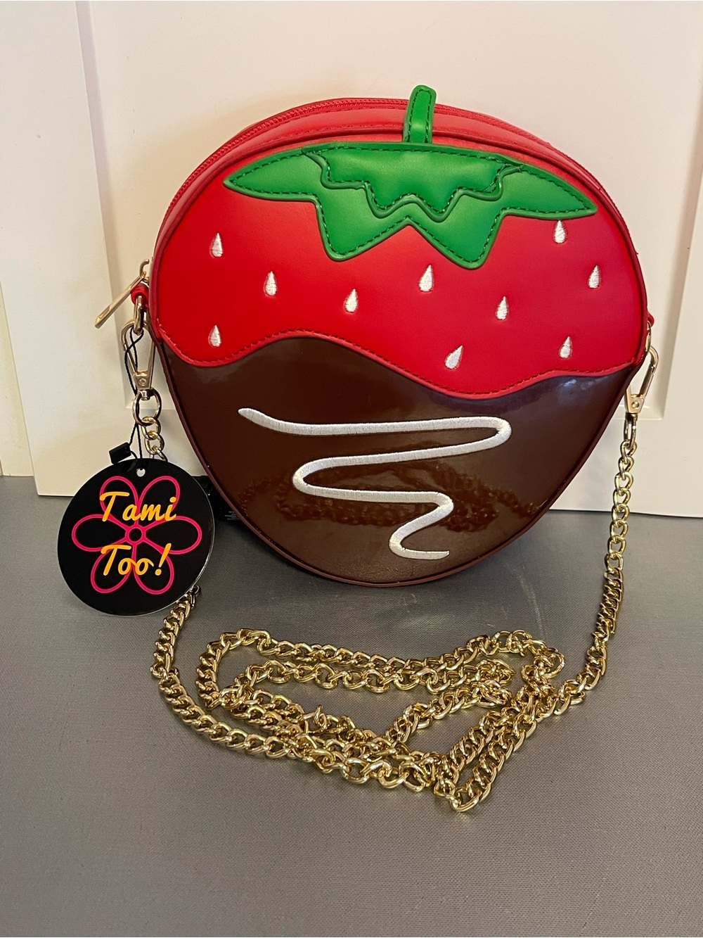 “Tami Too” Strawberry Dipped in Chocolate/Cream Crossbody Zipper Bag NWT